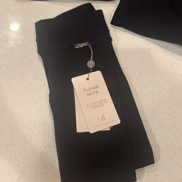 Bombshell seamless set of 3! - Picture 5 of 5